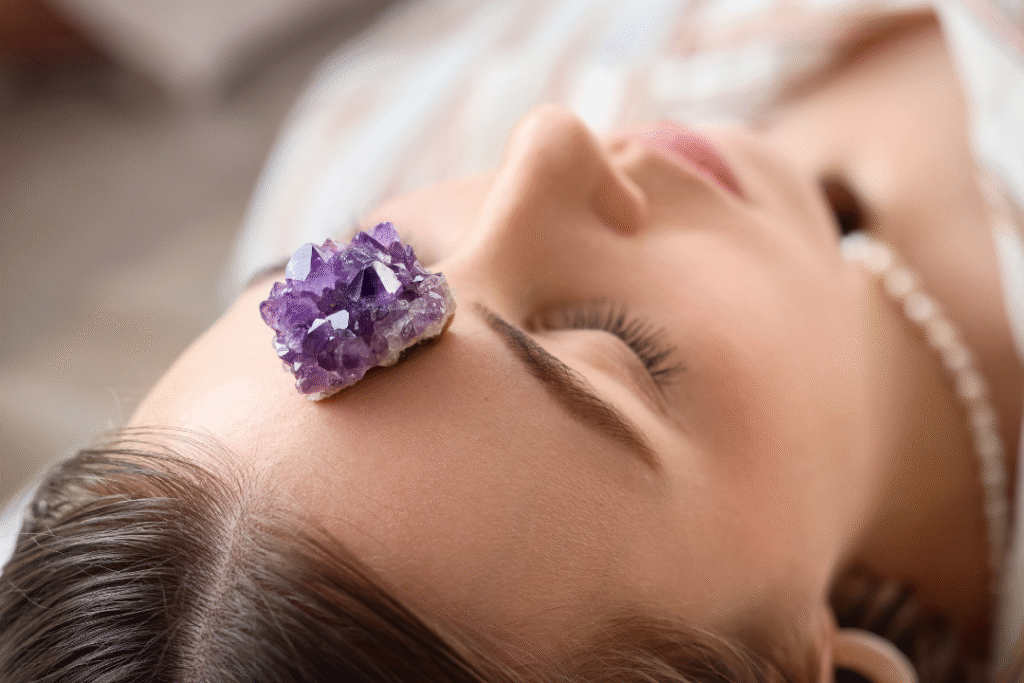 Gratis cadeautje Amethist steen bij bestelling vanaf 20 euro