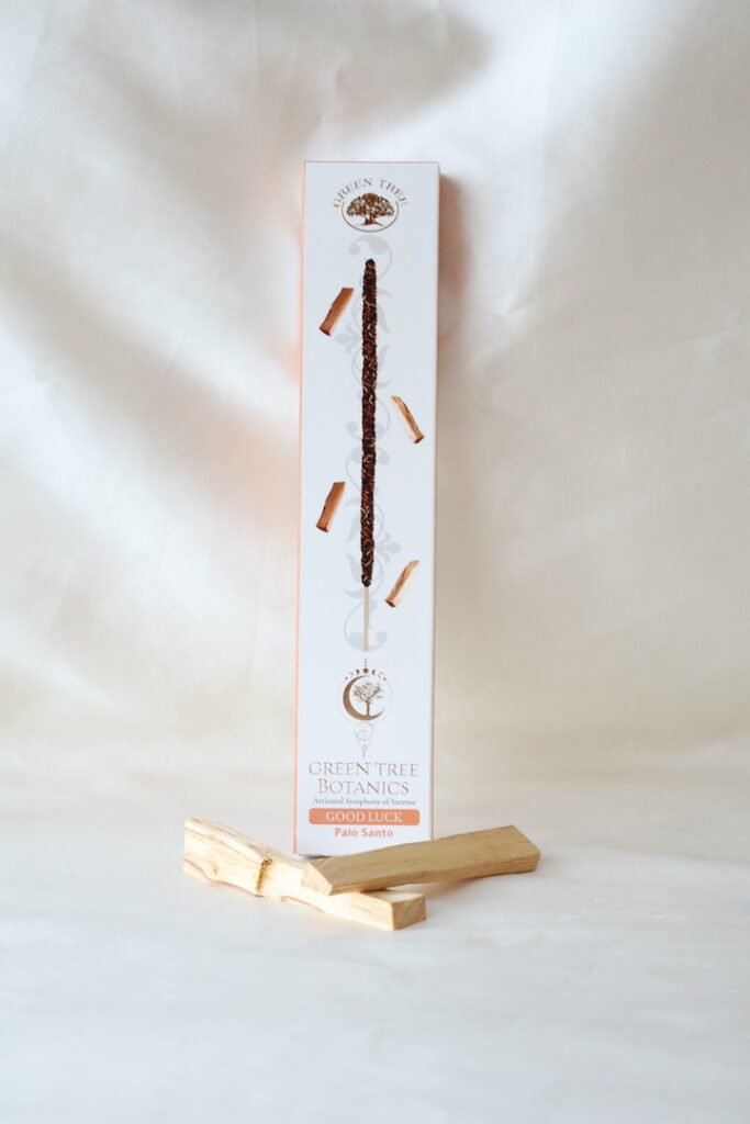 Green Tree Botanics Goodluck Palo Santo wierook verpakking
