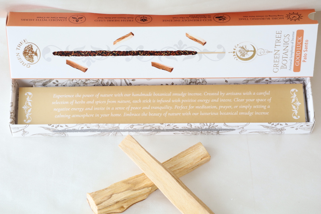 Green Tree Botanics Goodluck Palo Santo wierook verpakking