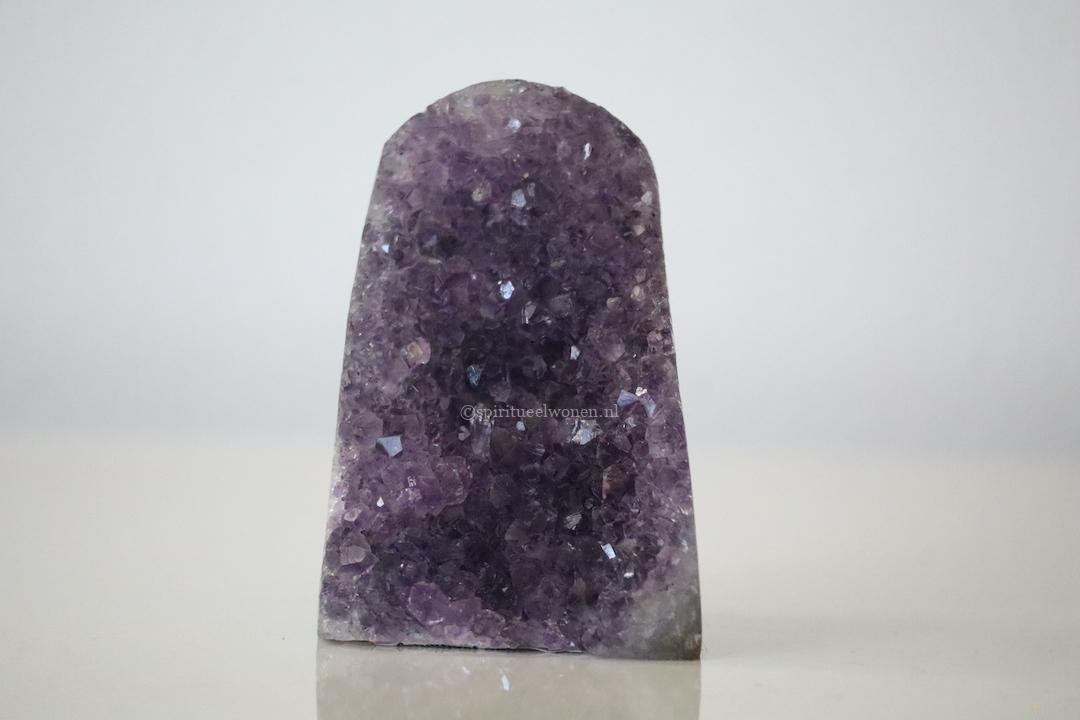 Uruguay Amethist Cluster 180 gram nr 684