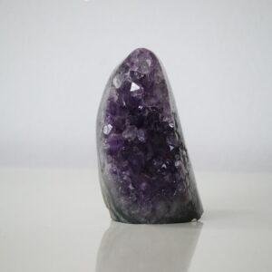 Uruguay Amethist Cluster Kneusje nr 679