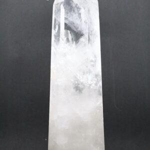 XL bergkristal toren uit Brazilië 1,963 kg en 28 cm